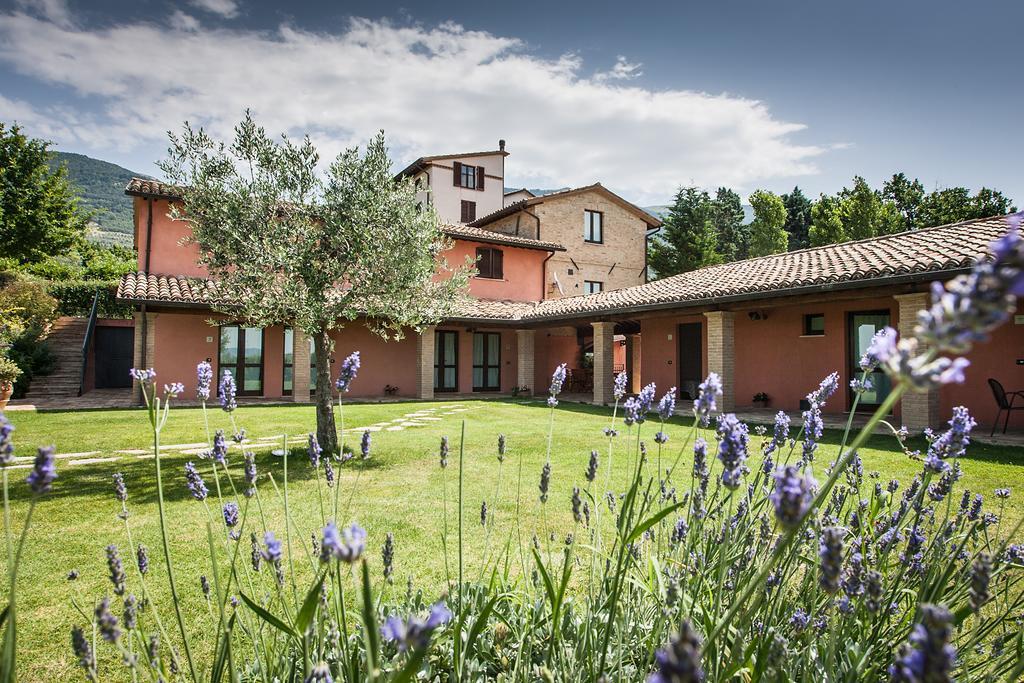Country House Poggio Fiorito Assisi Kültér fotó